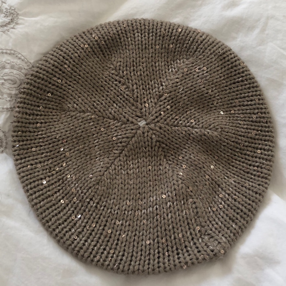 Beige sequin Beret- new without tag